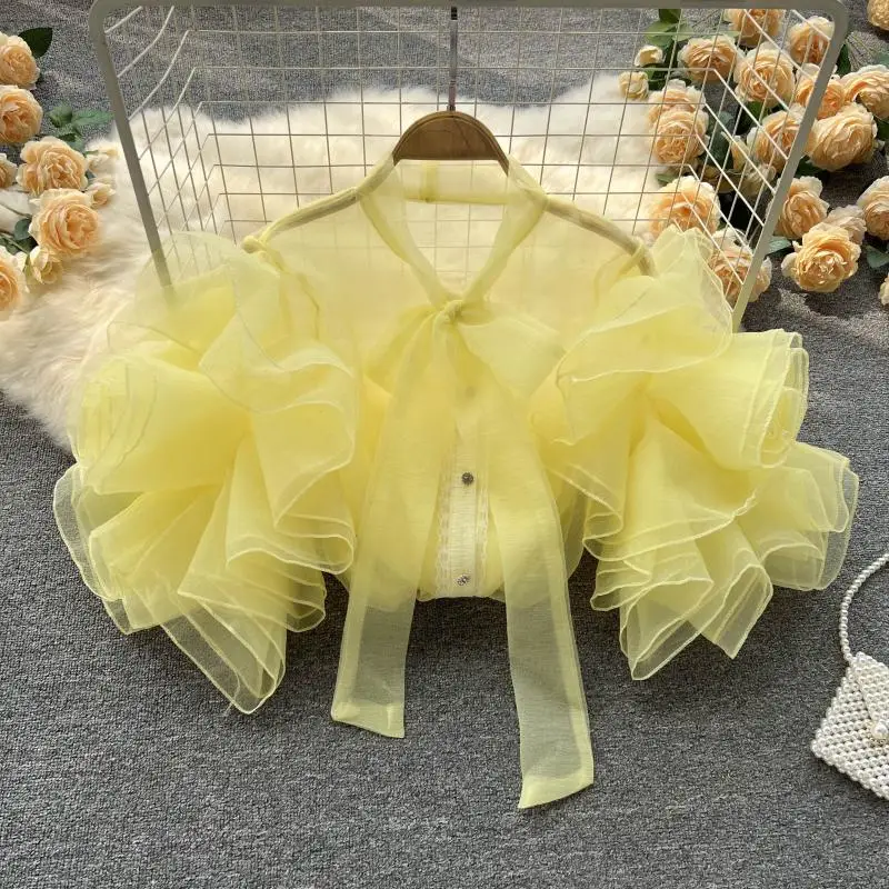 

2023 Summer Korean Chic Neckline Bow Tie with Ruffle Edge Panel Short Shirt Trend