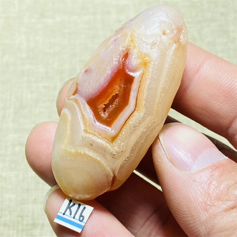 Natural Agate Crystal Cave Mineral Specimen Energy Stone Healing