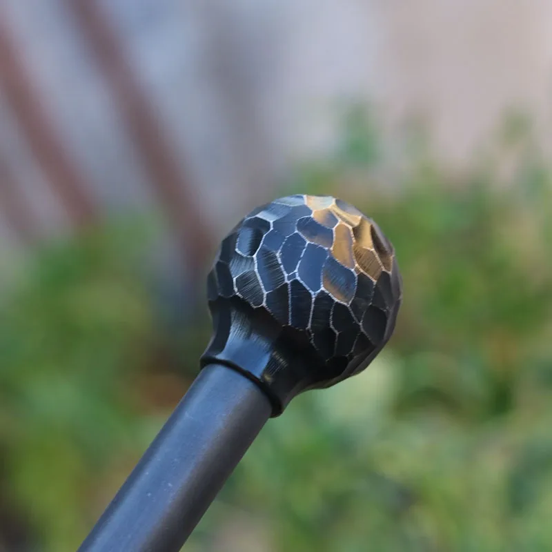 Nuovo Martello Portatile In Acciaio Ad Alto Tenore Di Carbonio Edc Portatile Nordic War Hammer Nail Head Hammer Safety Scepter Bone Blossom Hammer