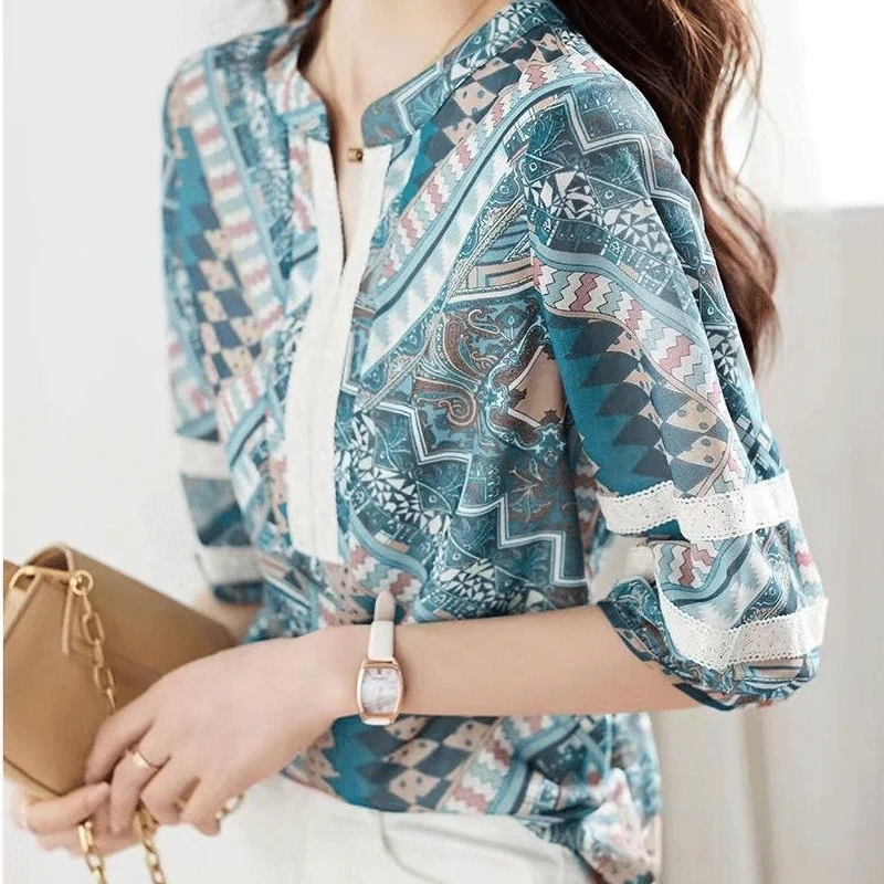 2023 Summer New V-neck Middle Sleeve Lace National Wind and Snow Textile Printing Fashion Leisure Commuting Korean Versatile