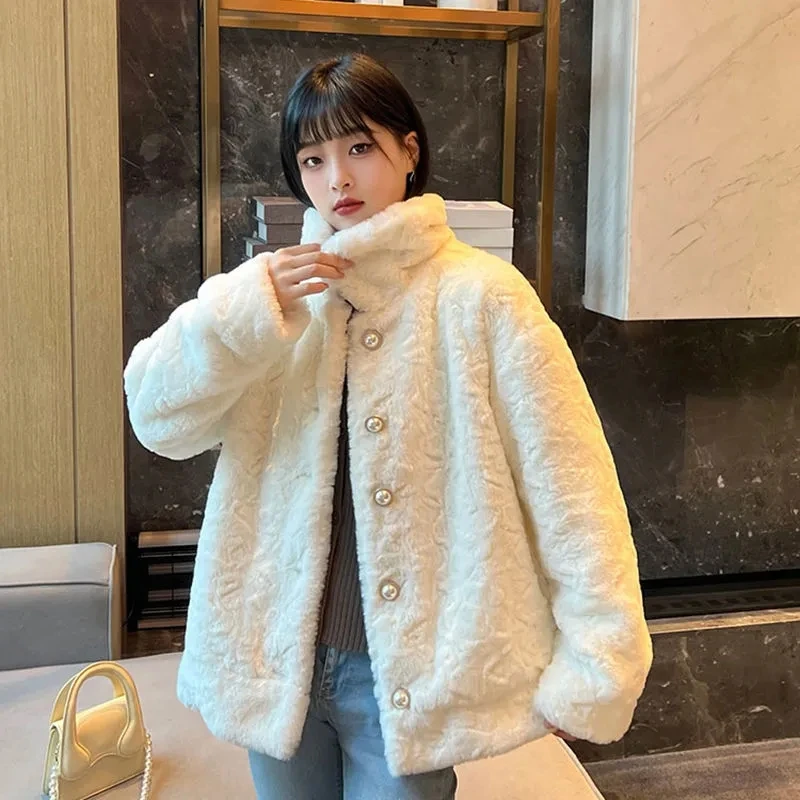 Brand Thickened Plush Outerwears Female Korean Clothing Winters Warm Fashionable lLamb Fur Coat Woman Winter  Luxuryoose plush
