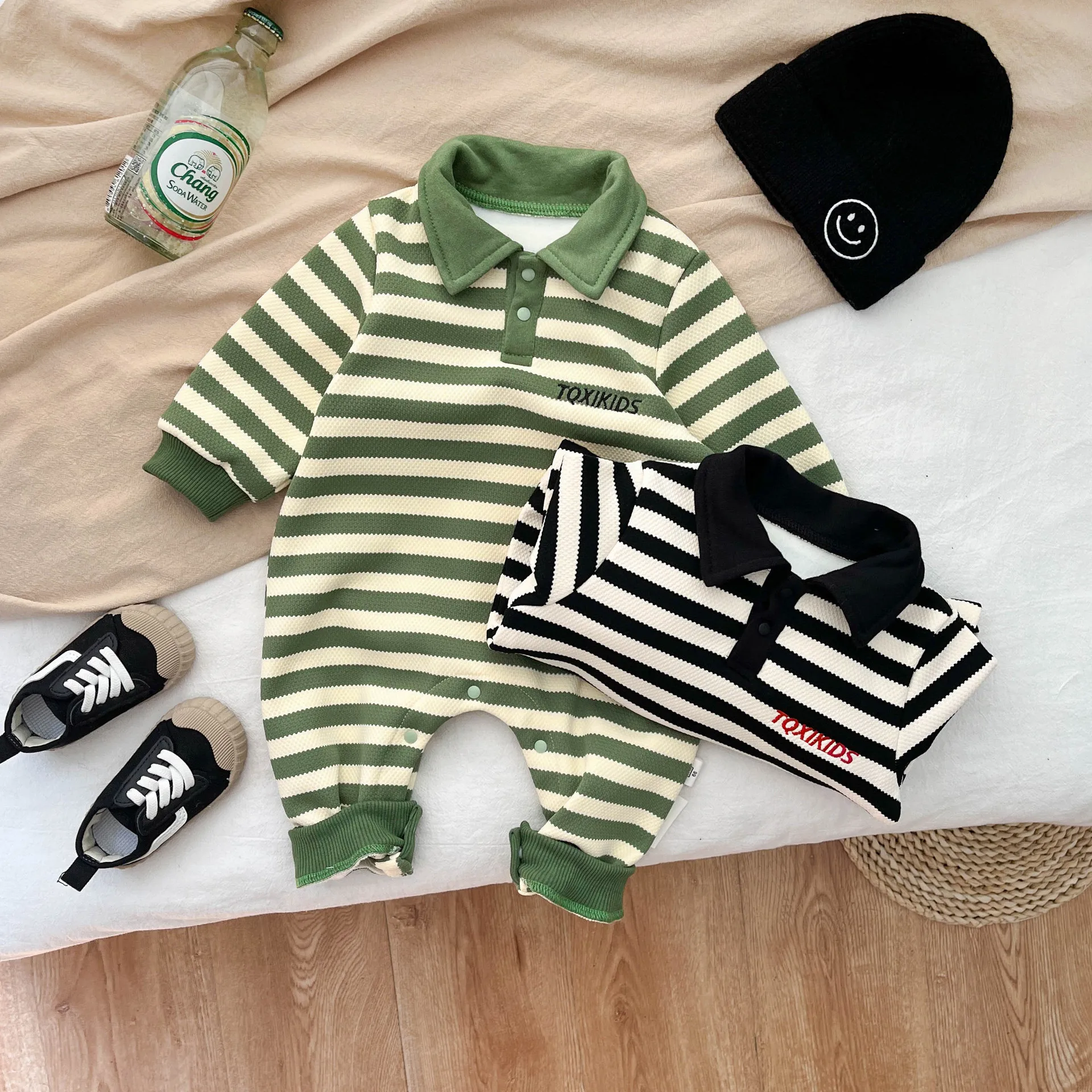 

Autumn Winter Boy Baby Fleece Polo Collar Fashion Romper Girl Infant Striped Plus Velvet Thick Jumpsuit Kid Embroidery One-piece
