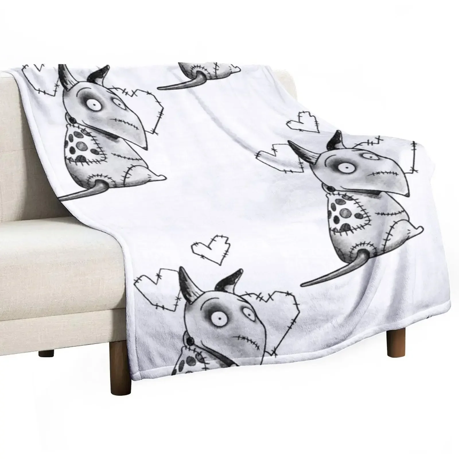 

Пушистое покрывало для дивана