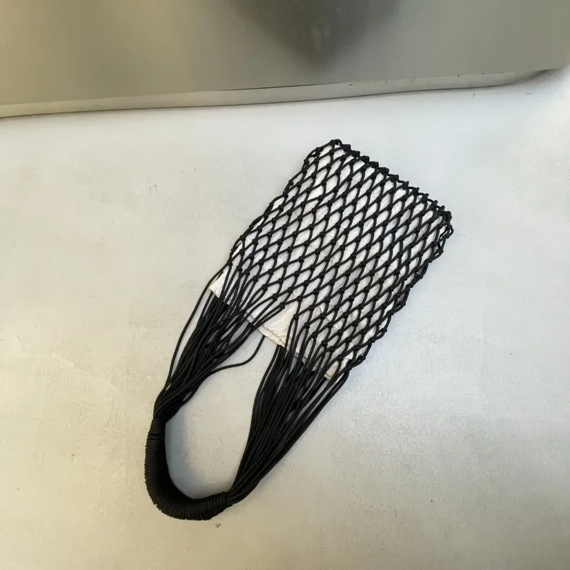 Fashion Cotton Woven Hollow Shoulder Crossbdoy Bags Female Summer Beach Bag Travel Small Tassel Handbag For Women Messenger Bags