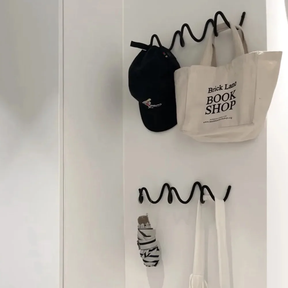 Minimalist Hooks Coat Rack Wall Hanging Behind Door Entryway Clothes Hat Hooks Electroplated Metal Ins Nordic Wave Design Hook