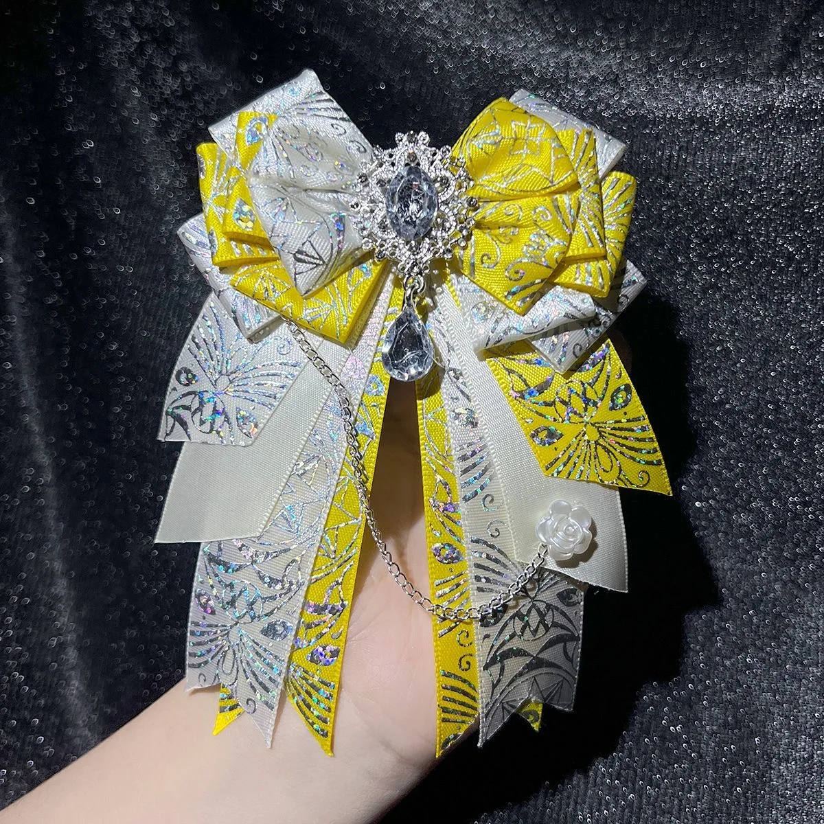 1 Stück Niedliche Schleifenbrosche, 8 Farben, mit Edelsteinen besetzt, handgefertigtes DIY-Fertigprodukt, Anime Lolita Cosplay, Comic Con, Anime-Dekoration, Taschen- und Rucksack-Dekoration, Schleifen-Anstecknadel – Detail 8