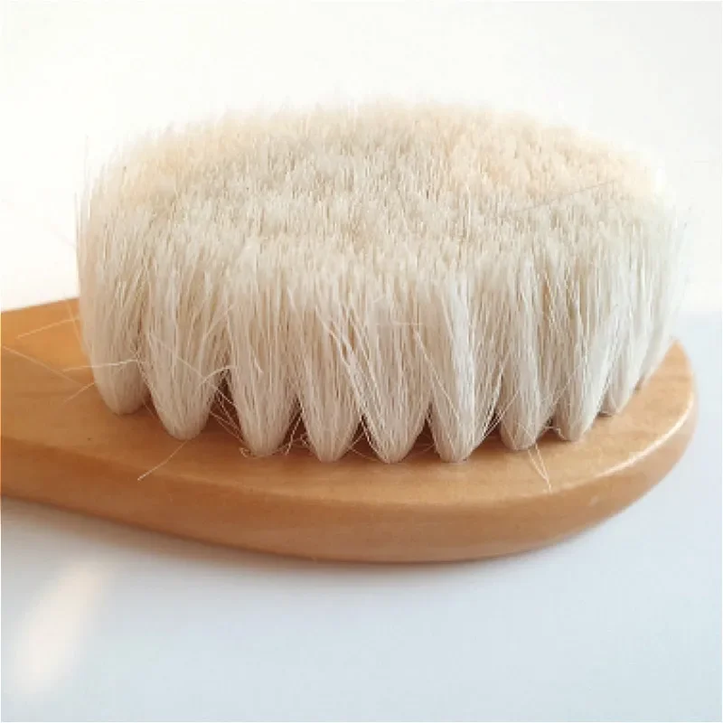 Nuova cura del bambino Spazzola in legno per bambini in pura lana naturale Spazzola per pettine Spazzola per capelli per bambini Spazzola per capelli per neonato Pettine per neonati Massaggiatore per la testa - immagine 2
