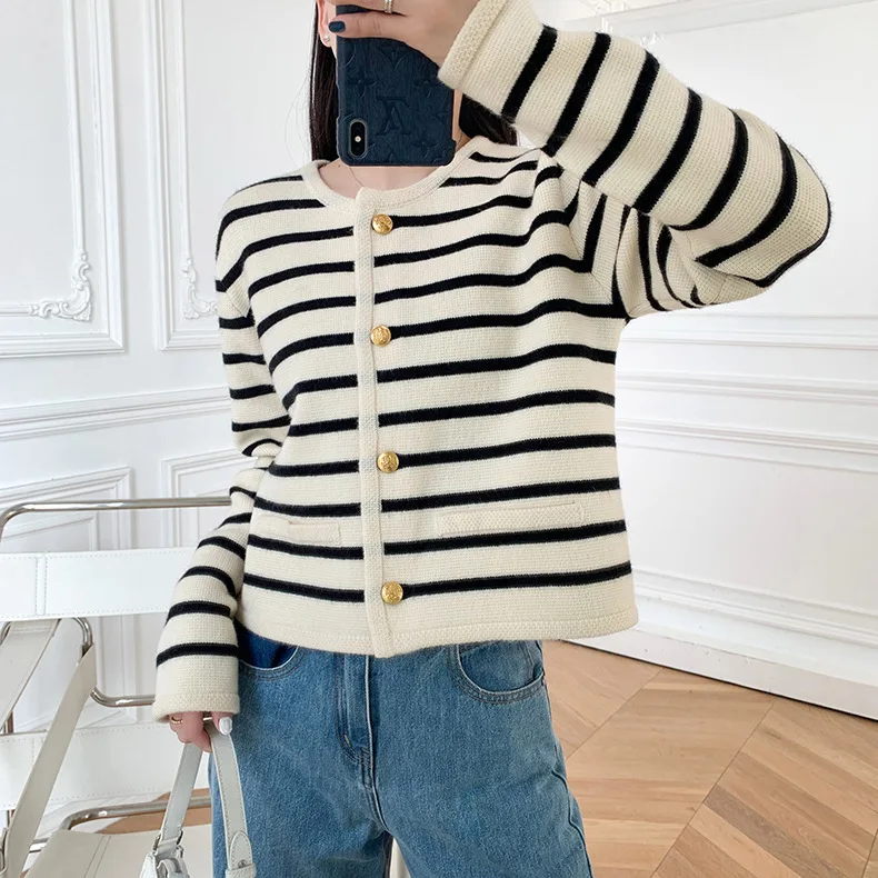 

Women Stripes Knit Cardigan Spring Long Sleeve Single Breasted Short Coat Ladies Grace O-neck Apricot Knitted Sweater S-XL
