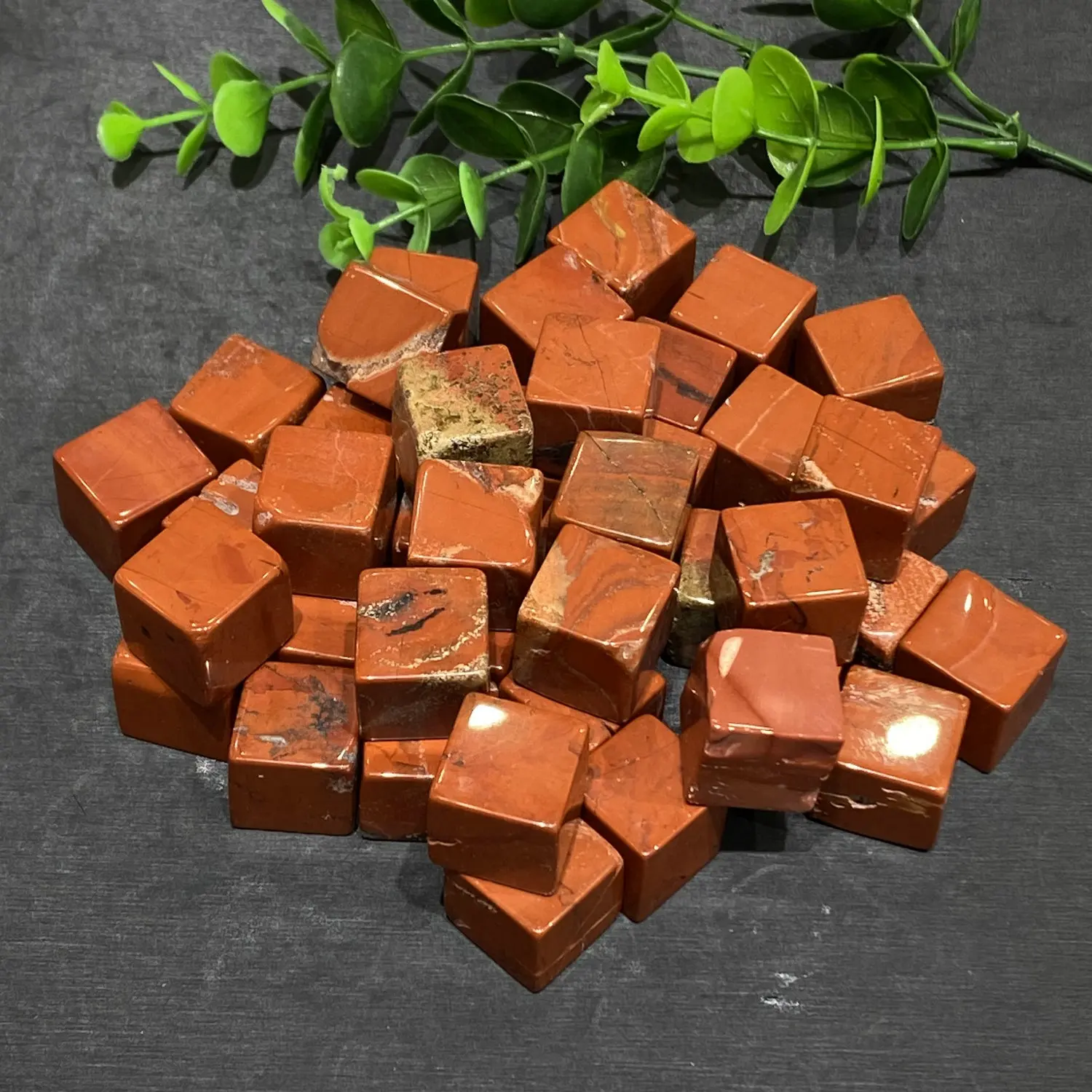 

15mm 100g Natural Red Jasper Cube Stone Healing Reiki Crystal Chakra Gravel Mineral Health Decoration Furnishing