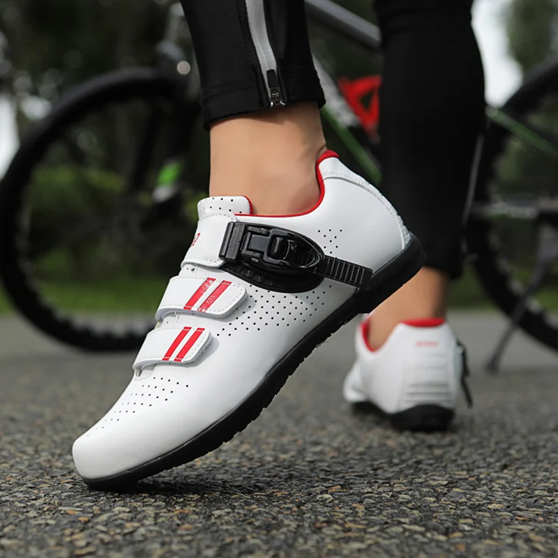Cycling Shoes Men's Dicycle Shoes Compatible With Pelaton Road Dicycles Pelaton Shoes Cycling And Pre Installed Triangle