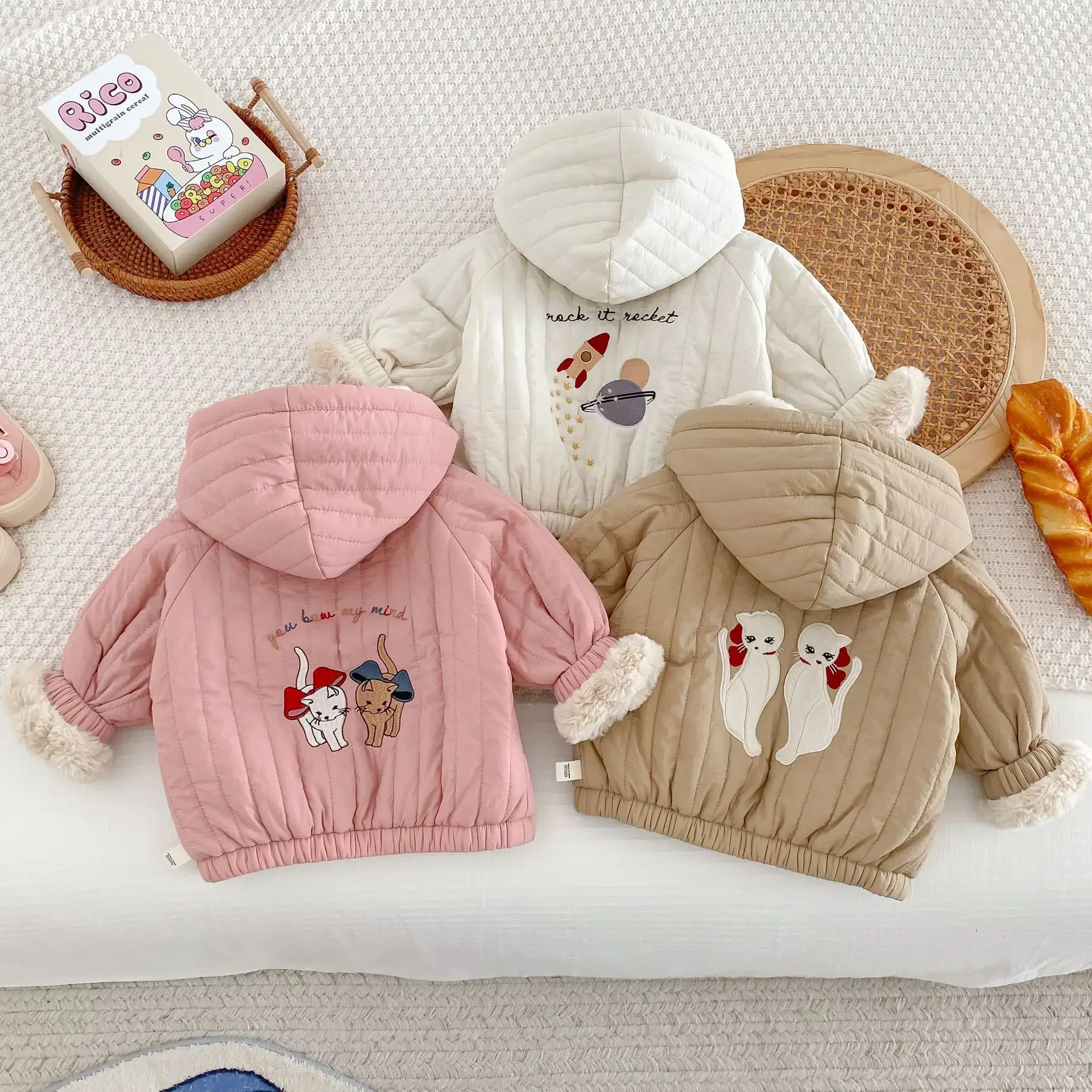 4822 Baby Coat Cartoon Hooded Cotton-padded Clothes Winter New 0-5 Years Girl's Coat Plus Velvet Jacket Outfit
