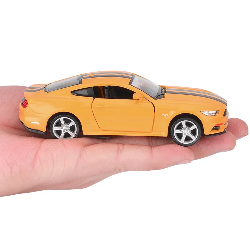 1/36 Ford Mustang GT Toy Car Model RMZ CiTY Diecast Super Sport Vehicle Pull Back Door Openable Collection Gift For Children Kid 3