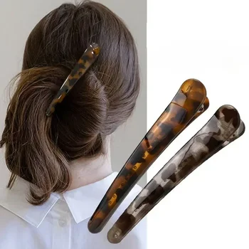 Fermagli per capelli a becco d'anatra con stampa leopardata 4 pezzi Bordo grande Frangia laterale alla moda Forcine per capelli da donna Accessori per capelli alla moda 1
