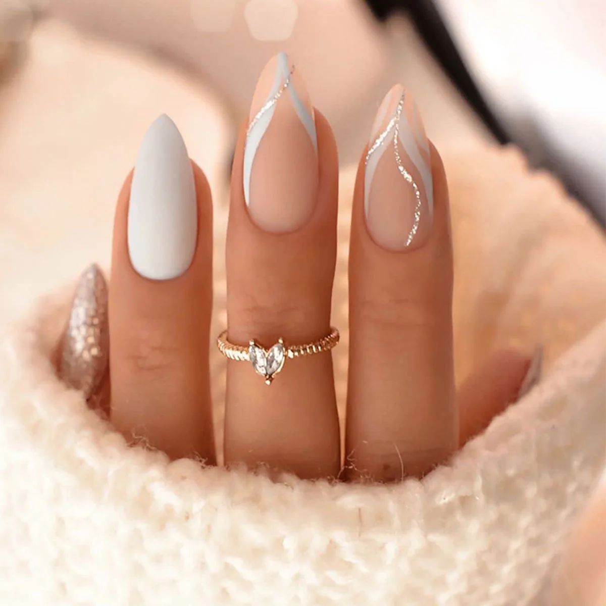 Elegant Almond Nails for Wedding Bliss