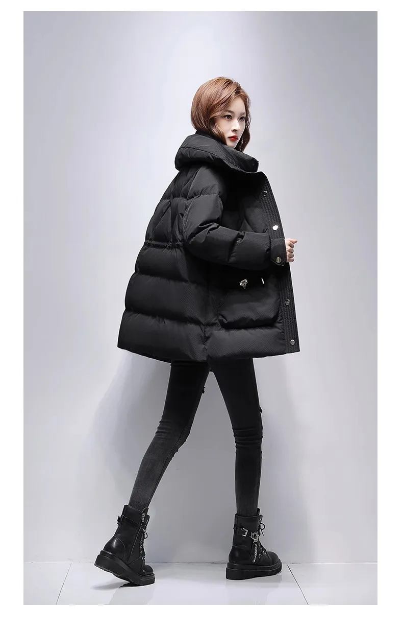 Рисунок 2 - Женская одежда 2023