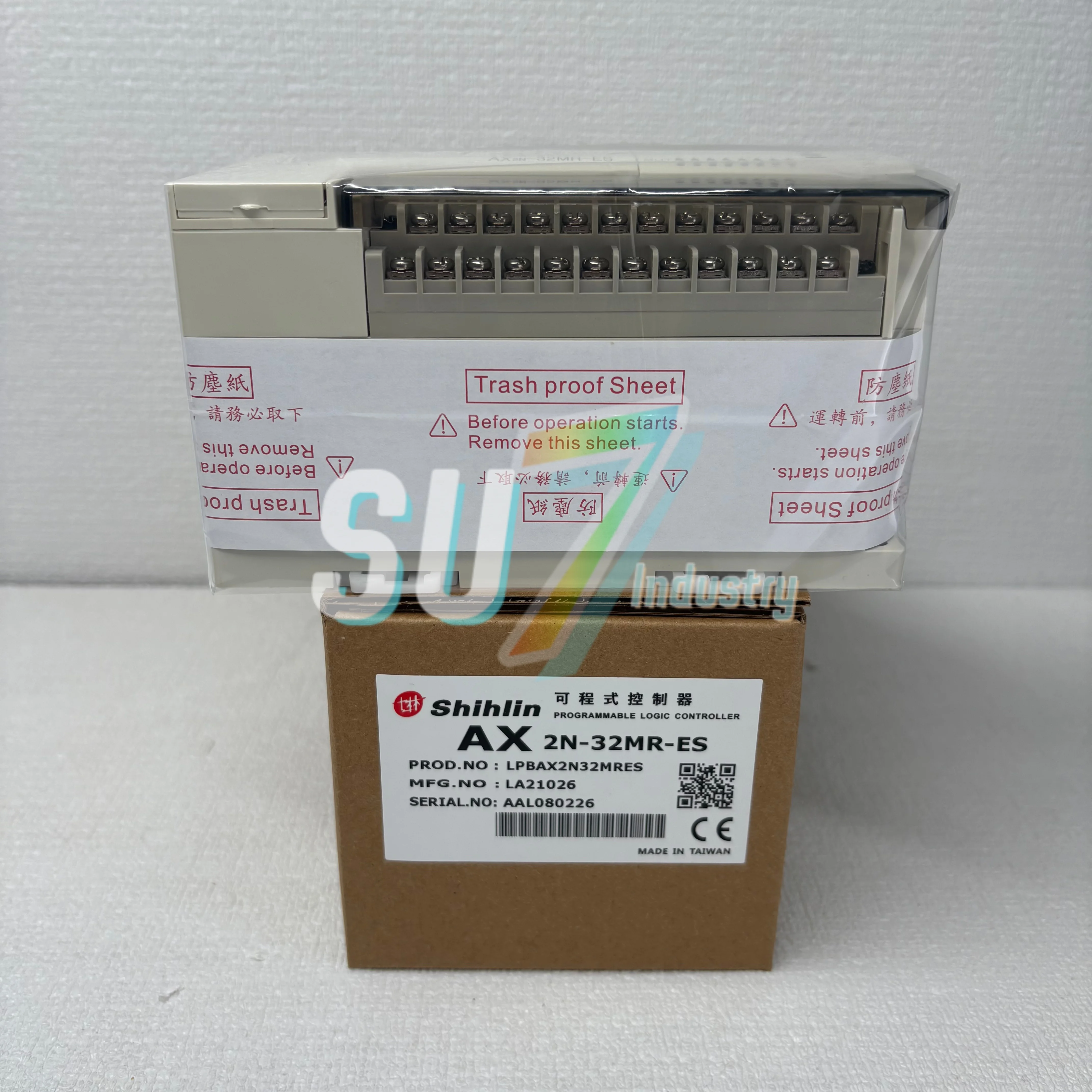 AX2N-32MR-ES PLC 컨트롤러 새 AX2N-32MR-ES
