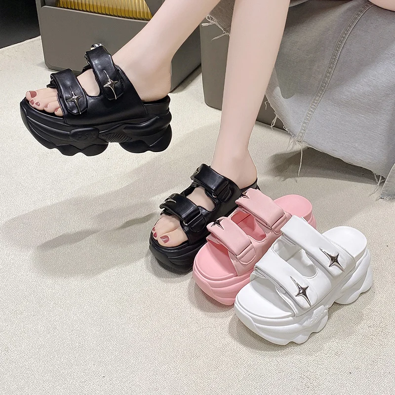 2023 New Summer Thick Bottom Women Slippers New Stars Soft Soles Sandals College Girls Flip-flops Outdoor Beach Shoes Women