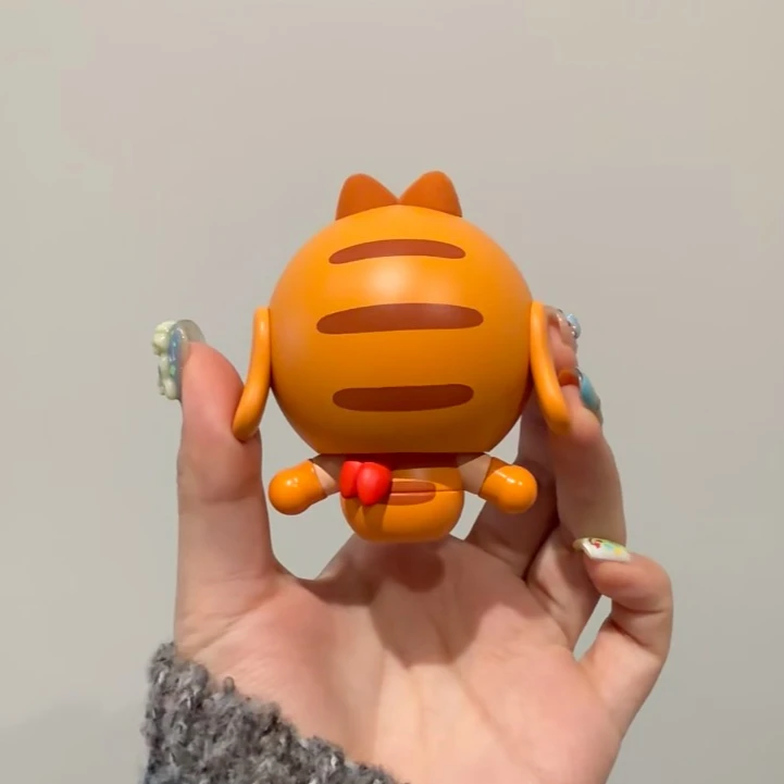 POP MART Crybaby SPACE CAT ORANGE Anime Figure Desktop Decoration