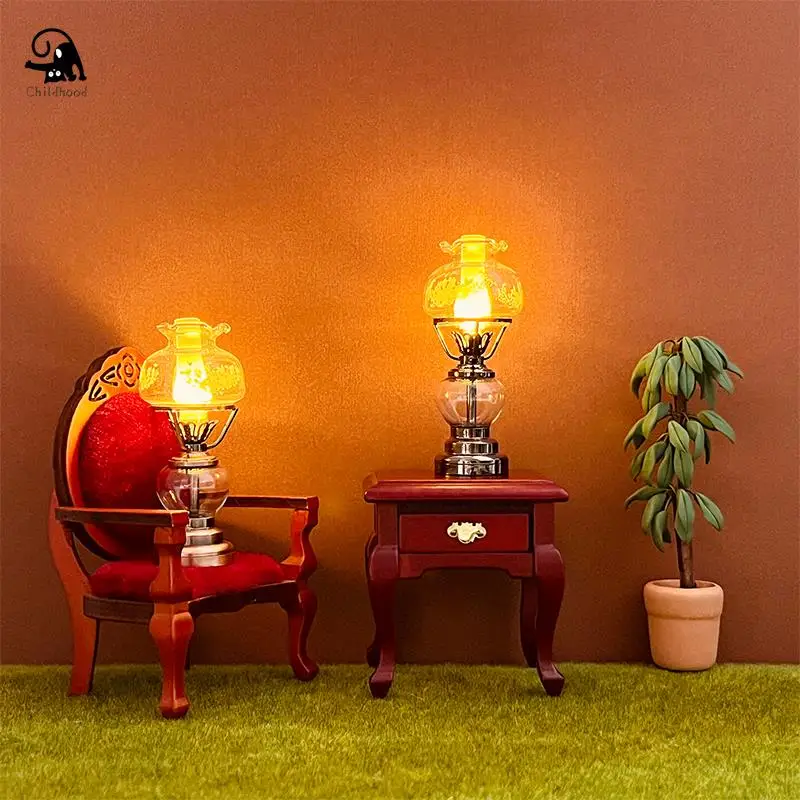 1:12 Dollhouse Miniature Retro LED Lamp Candlestick Light Desk Lamp Home Lighting Model Furniture Decor Toy Doll House