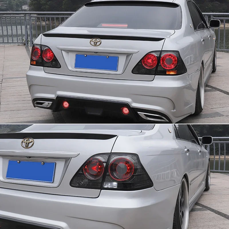 Fanali posteriori a LED per auto per Toyota Crown 2005 2006 2007 2008 2009 Lampada da corsa posteriore Freno Reverse Indicatori di direzione dinamici Fanale posteriore per auto