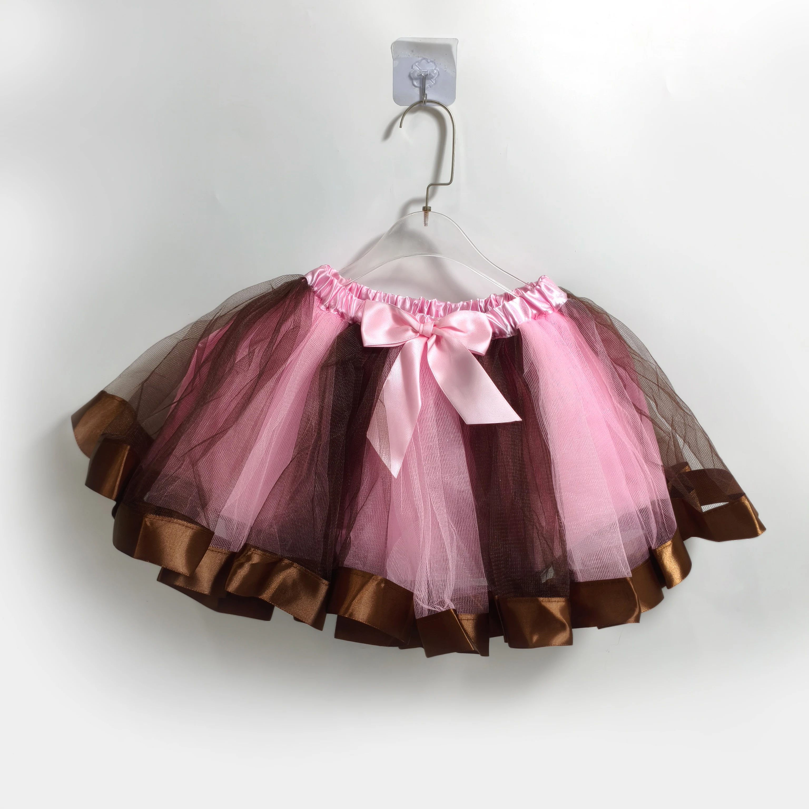 Regenbogen-Tutu-Rock für Erwachsene – lebendiger Tüll mit Satinbesatz und Schleife, perfekt für Festivals, Cosplays, Partys, fügen Sie einen verspielten und schicken Stil hinzu – Detail 8