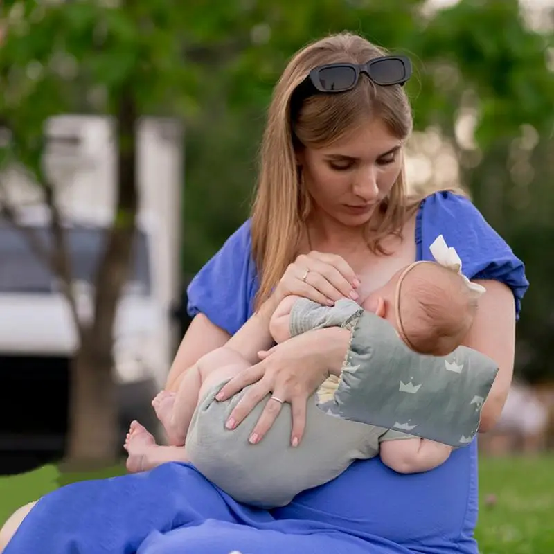 Nursing Arm Pillow Anti-Spitting Support Head Cozy Cradle Arm Pillow Soft And Washable With Hole For Travel Kids