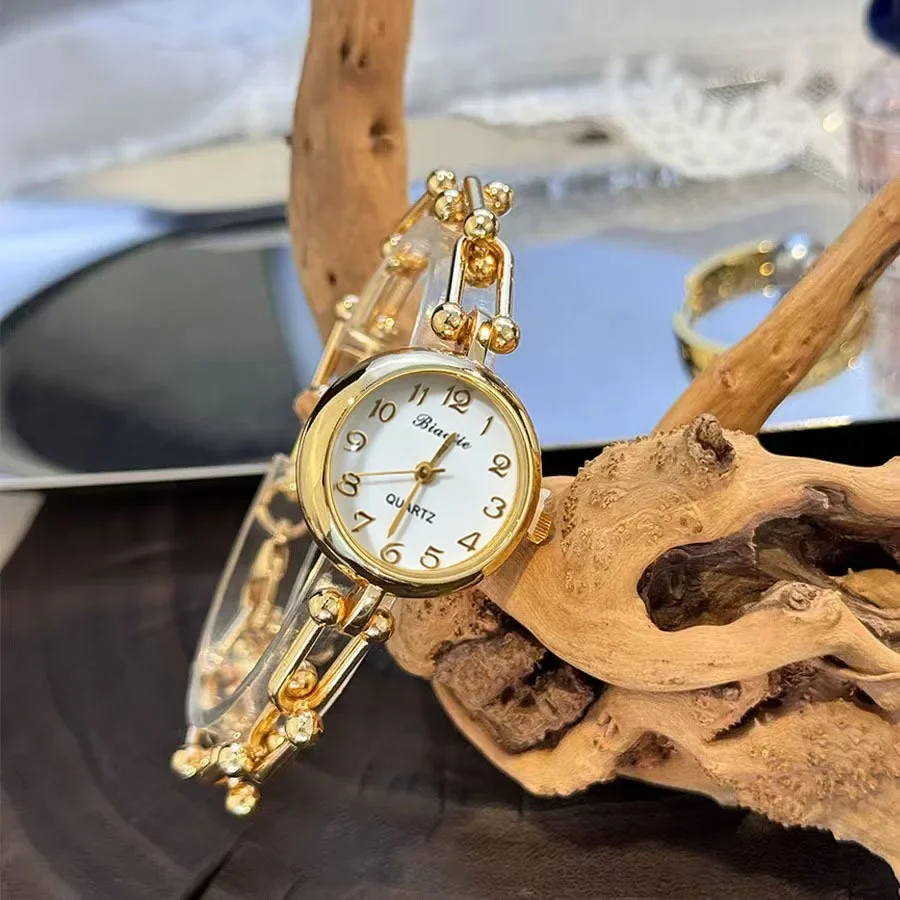 Elegant Women's Fashion Watch – Perfect for Business and Casual Occasions