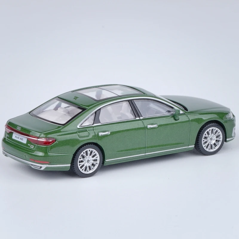 1/64 JKM Audi A8L Toy Model Car Diecast Alloy Model Toy Vehicle
