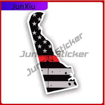 Adesivo in vinile per auto con bandiera americana a forma di stato del Delaware, linea rossa sottile effetto distressed, protezione UV, per la sicurezza dei vigili del fuoco