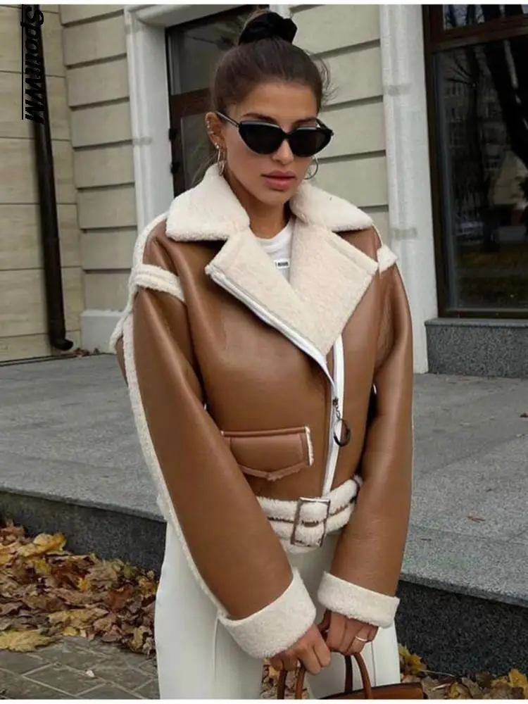 

Retro Thicken Faux Pu Leather Plush Jacket Women Patchwork Lapel Cropped Fur Integrated Coats 2023 Fashion Short Highstreet Coat