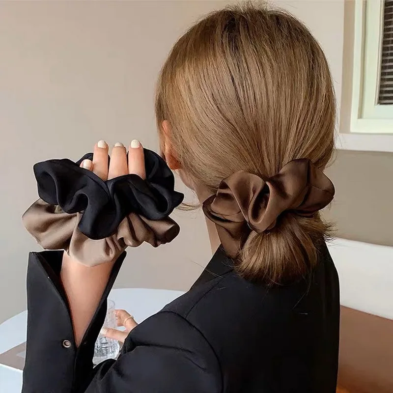Koreaanse Oversized silk scrunchie Vrouwen elastiek satijnen haarelastiek Grote Zwarte Haar Band Voor Meisjes sleepy tie hair scrunchie Haarbanden crunchies hair accessories – Detail 5