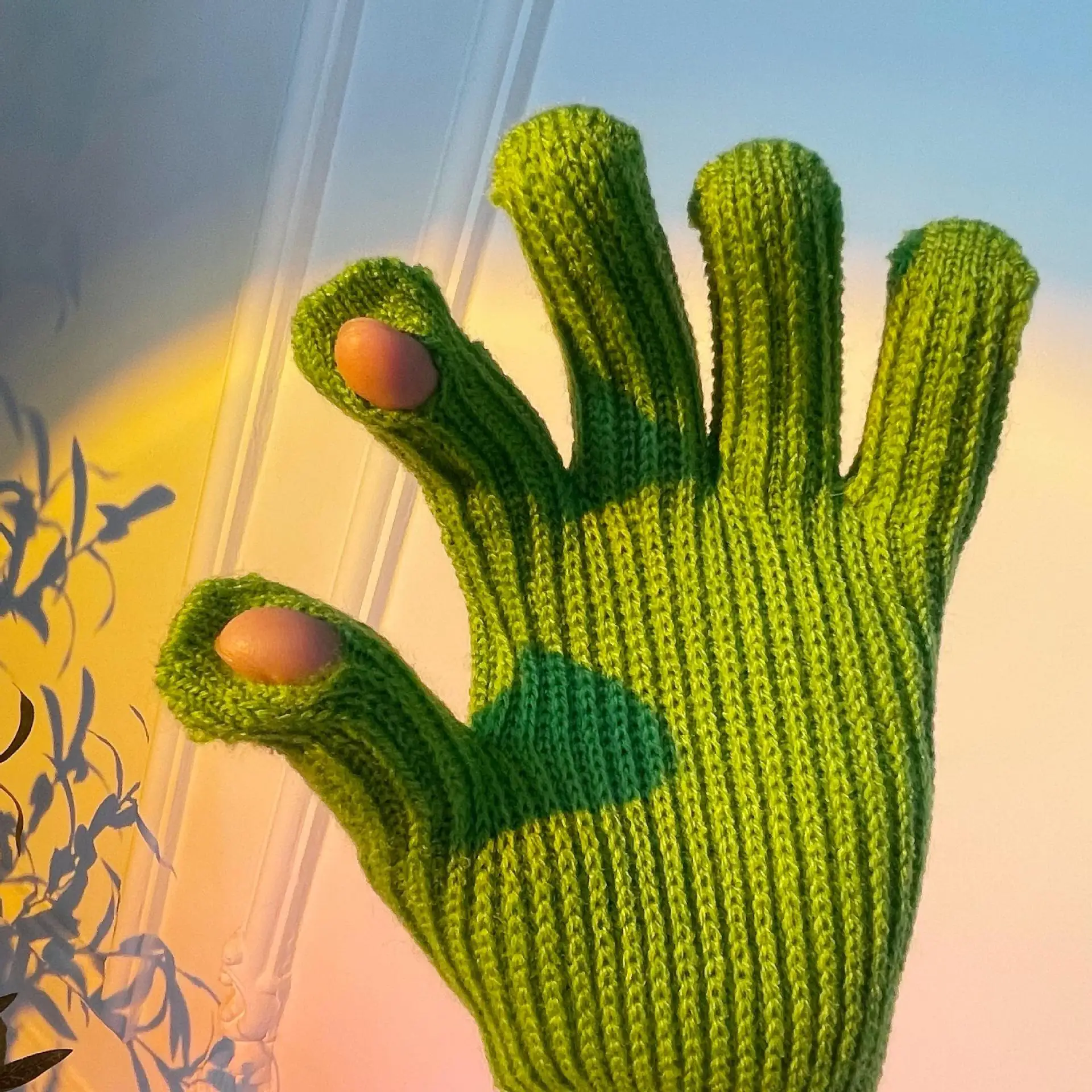 Рисунок 4 - Женские зимние перчатки в Корейском