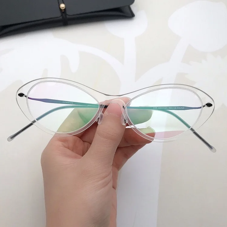 Dänemark Frauen schrauben lose Brille Rahmen ultraleicht 5g 6550 Mode Luxus Cat Eye Design Schmetterling Brillen Brille 2024 – Detail 20