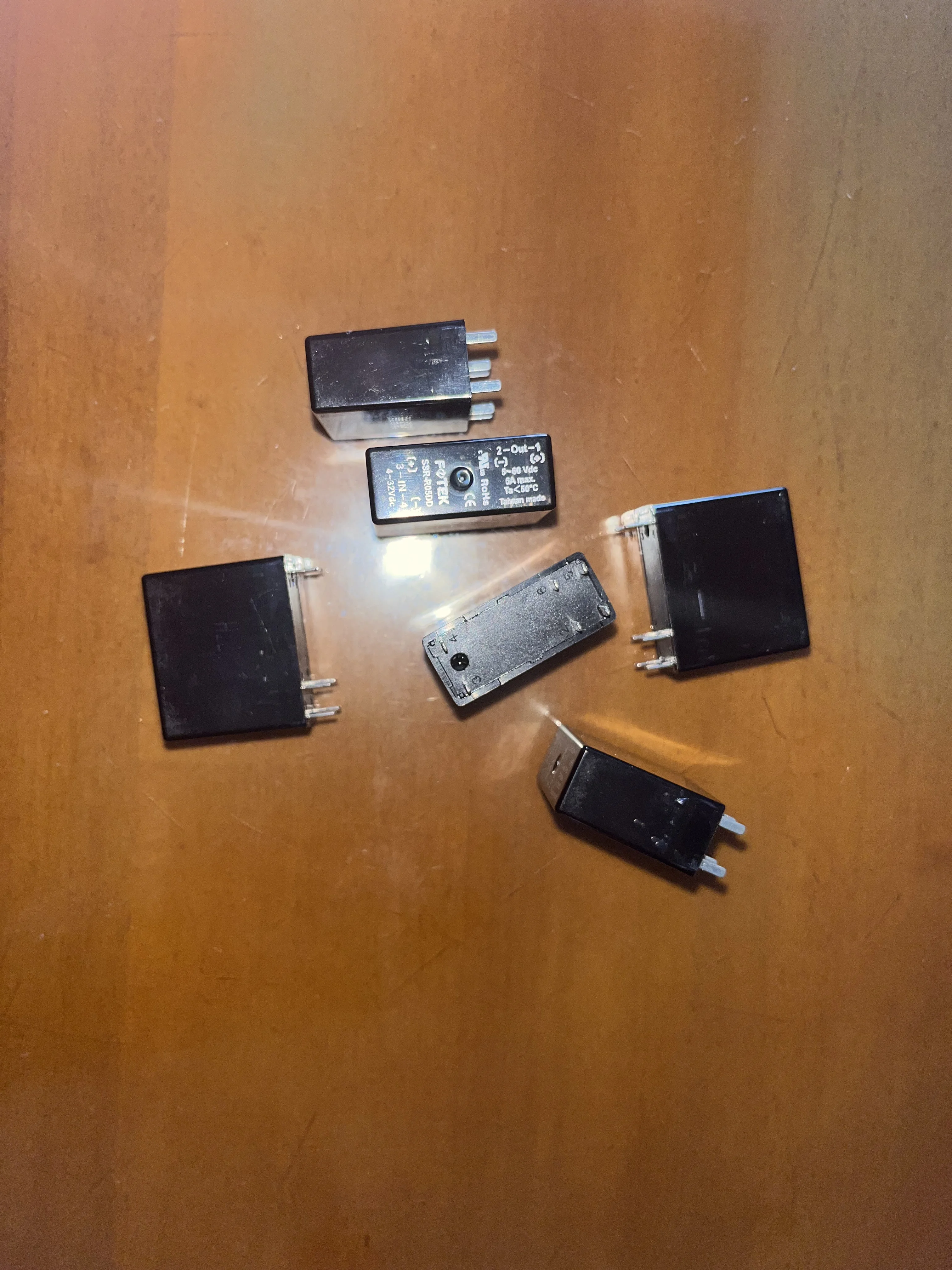 

SSR-R05DD New original Taiwan FOTEK SCR module economical solid state relay