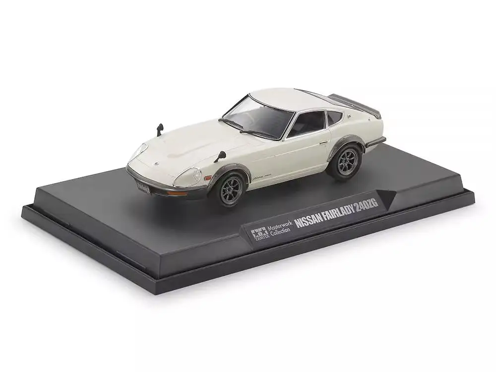 

Готовая модель Tamiya 21175 1/24 Fairlady 240ZG Sc Fin