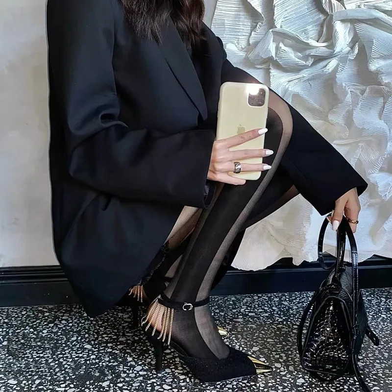 2024 Metal Chain Pointed High Heels, Women's Slim Heels, Niche Sexy Temperament, Wrapped Sandals, Single Shoes