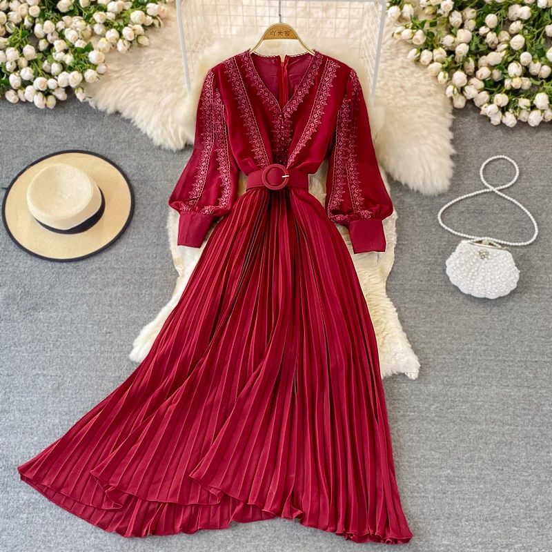 

WOMEN CLOTHES