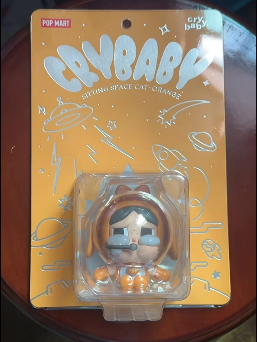 POP MART Crybaby SPACE CAT ORANGE Anime Figure Desktop Decoration