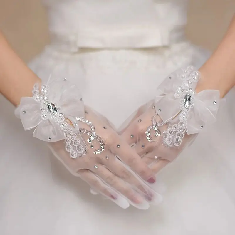 Bridal gloves Wrist Length wedding dress gloves