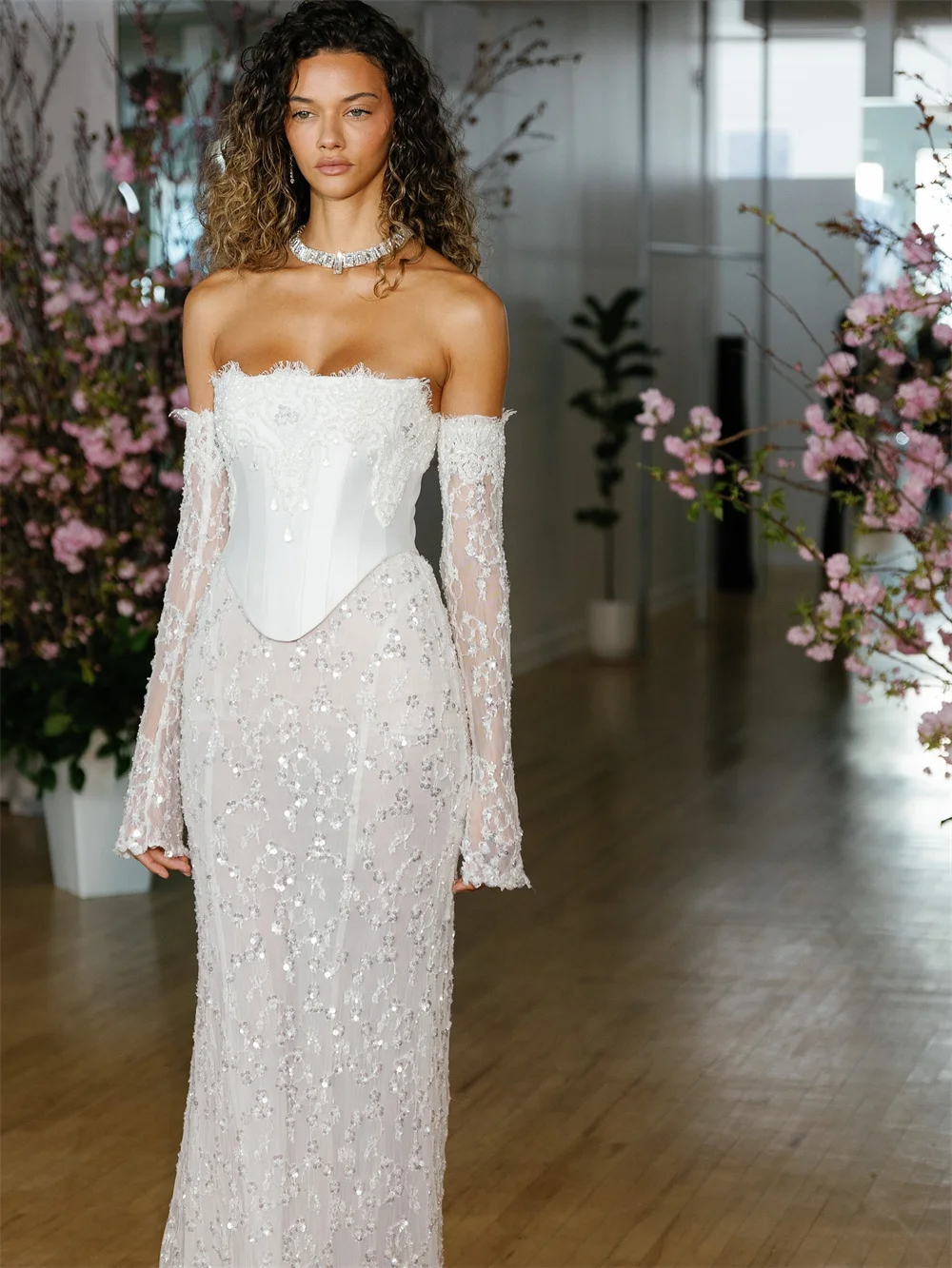 Tokyo Customized Elegant Long Sleeve Mermaid Wedding Party Satin Lace-Up Floor-Length Prom Dress Beading Floral Evening Dresses