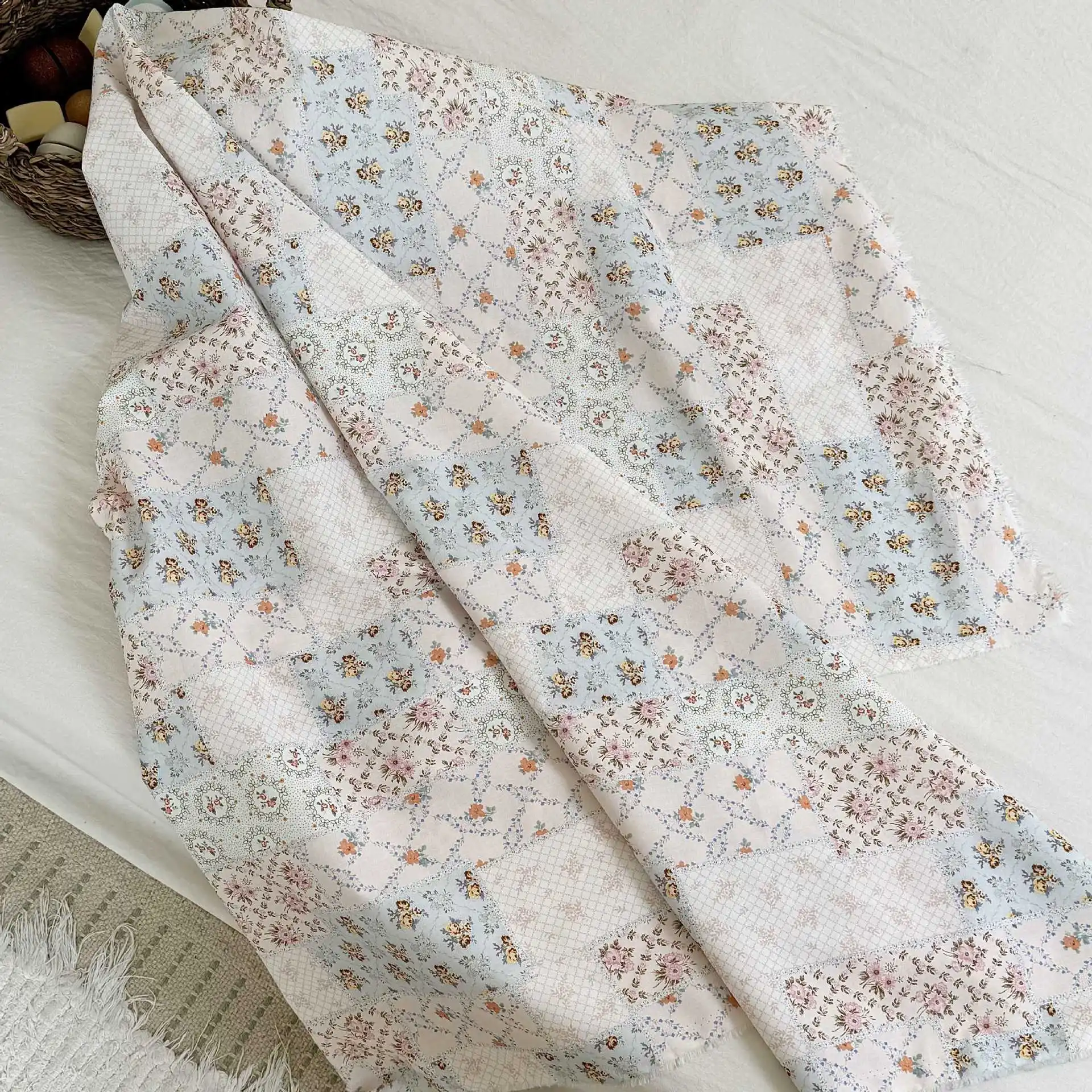 Elegant Floral Cotton Fabric 3
