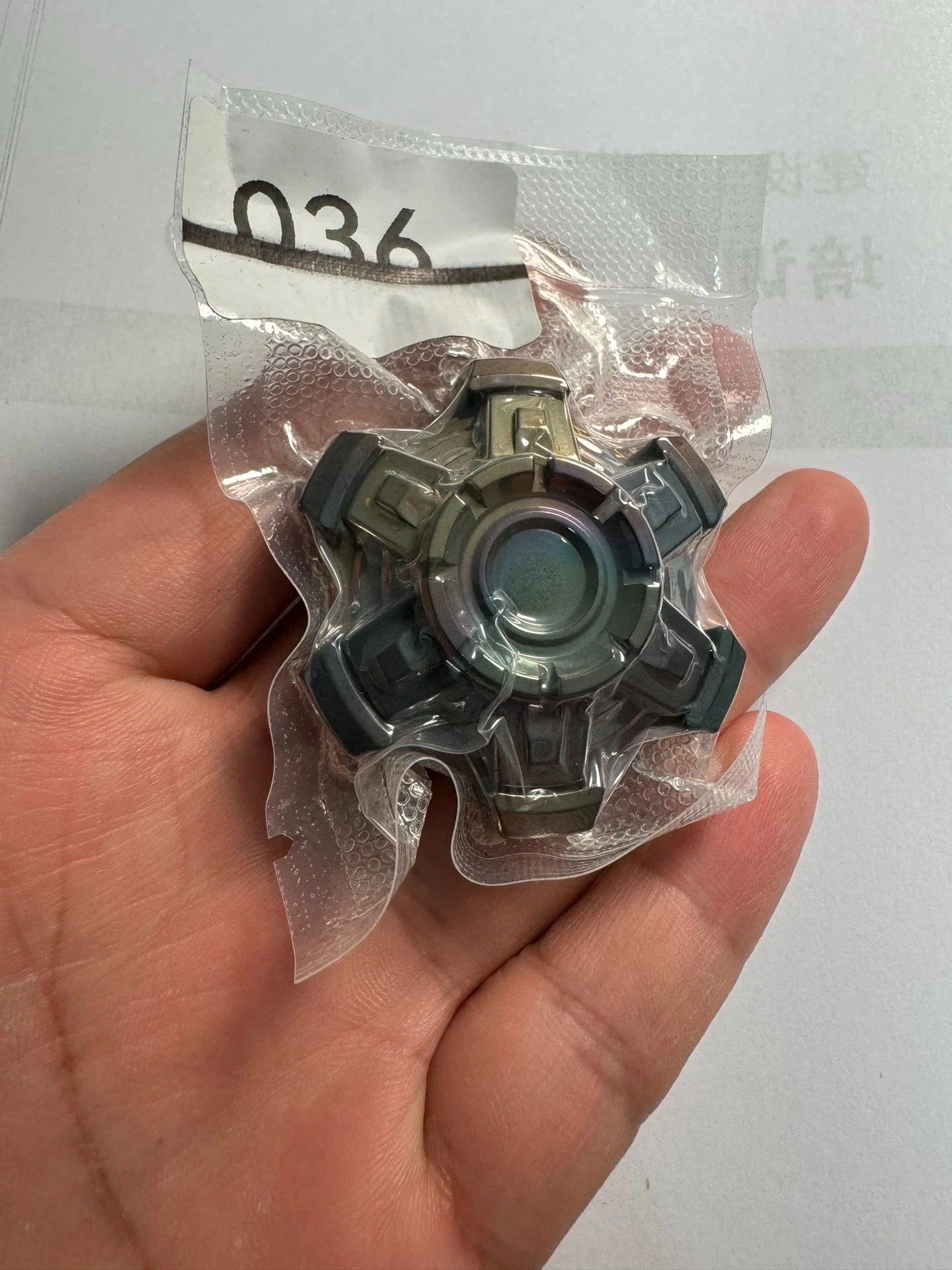 

Бывший в употреблении механический фантазийный городок с 3 гироскопами циркония