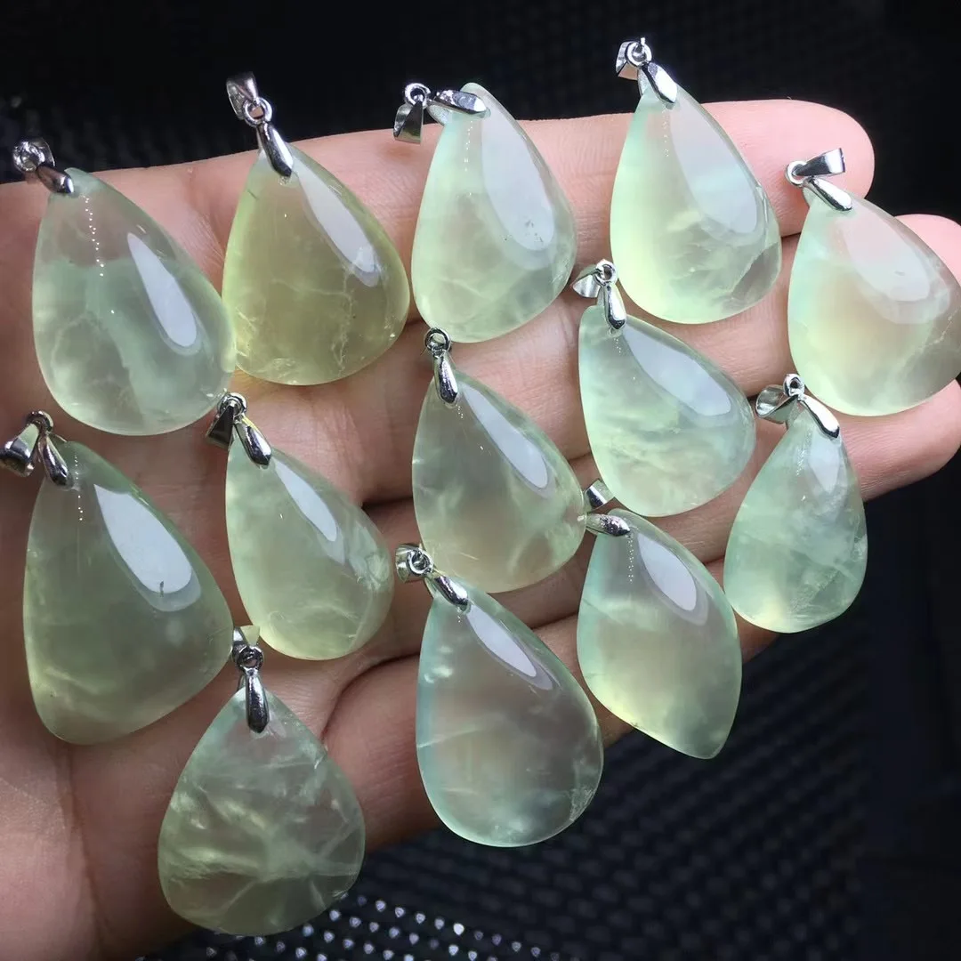 

Женский кварцевый лечебный камень, из серебра 925 пробы