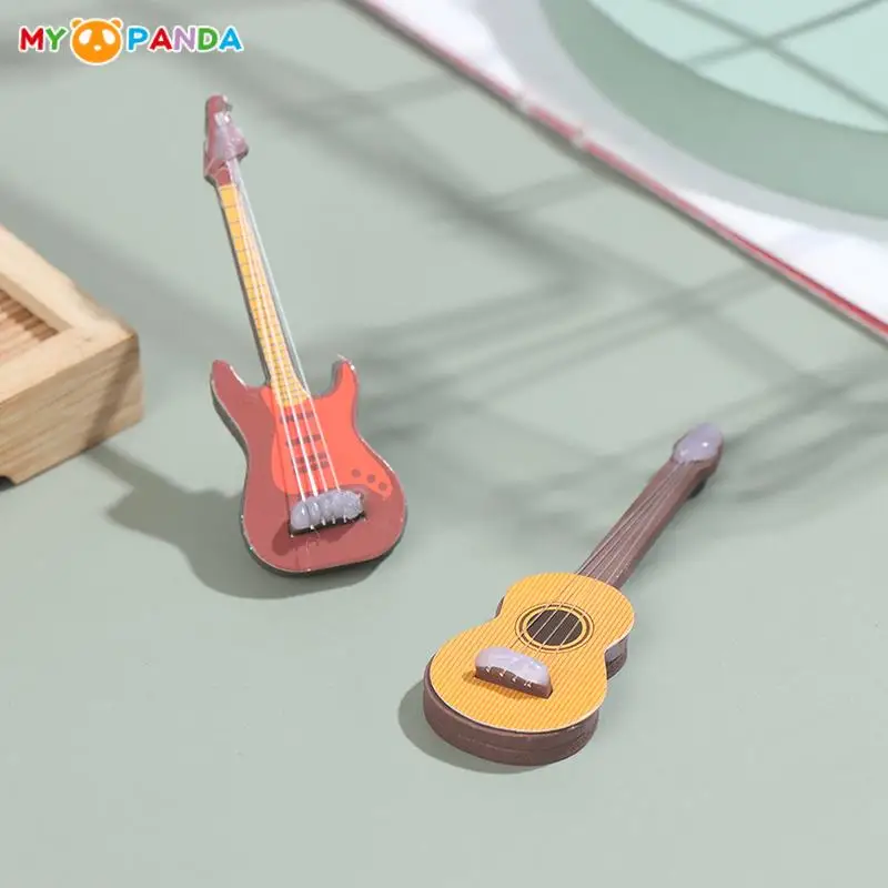 

1/12 Dollhouse Mini Furniture Popular Electric Guitar Classical Guitar Model Dollhouse Simulation Shooting Instrument Dolls Toys