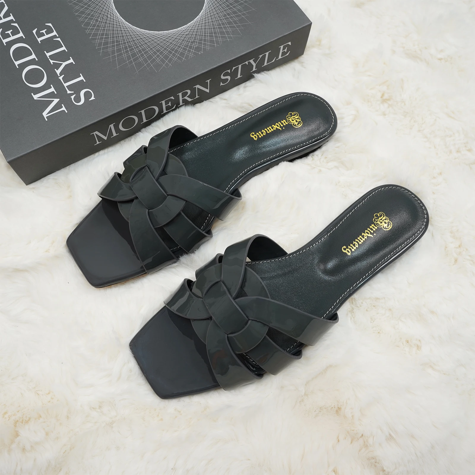 Summer ladies slippers fashion leather square toe fish mouth shoes luxury party shoes plus size 35-44 beach flat shoes