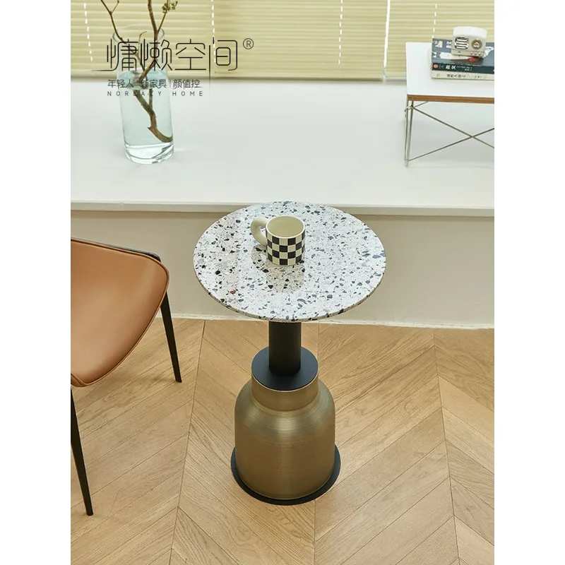 

Lazy Space Nordic Creative Rock Plate Dining Table Simple and Luxury Designer Round Table Modern Milk Tea Shop Leisure Table