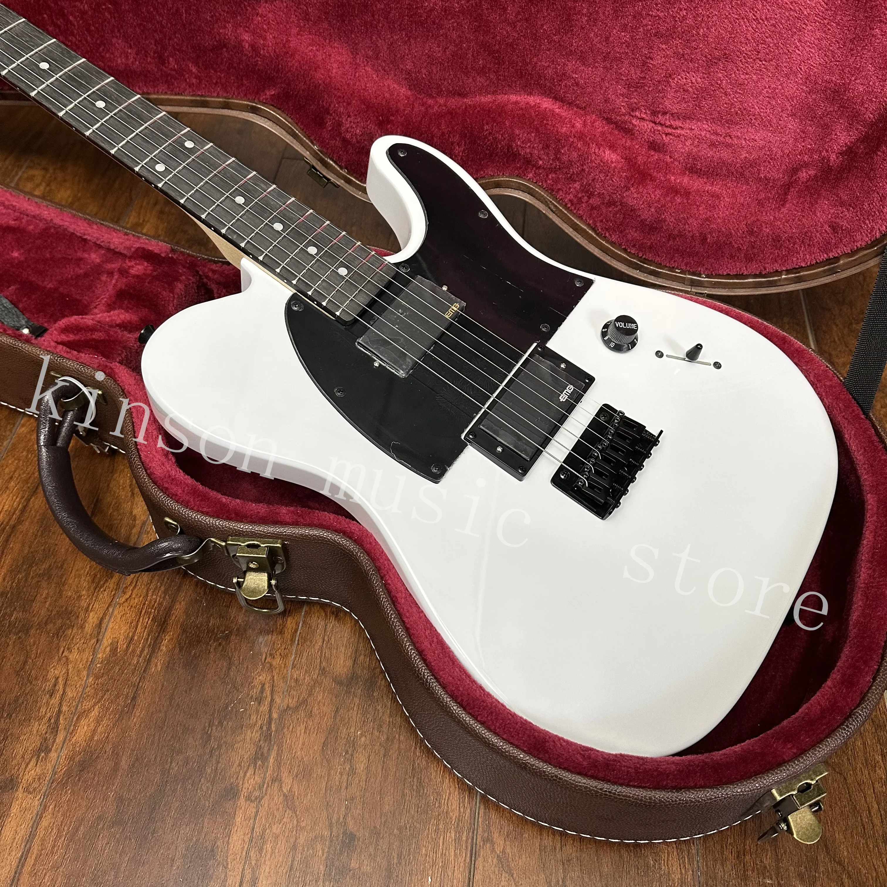 

Electric Guitar with Locking Knobs, Rosewood Fretboard, AS, Root Signature, Flat White, 22 Frets