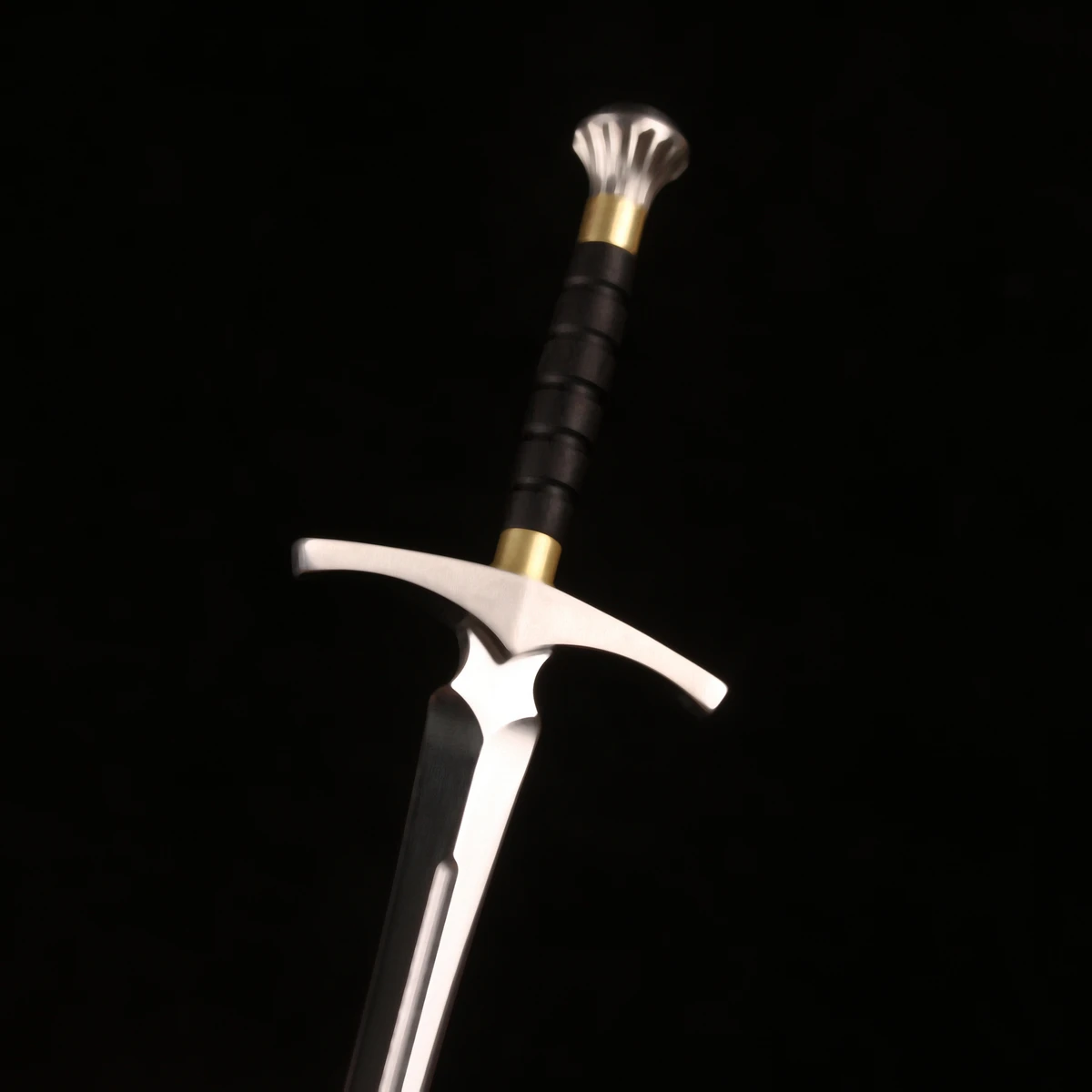 古い剣 41wEeoqMTXL._UF350,350_QL50_.jpg