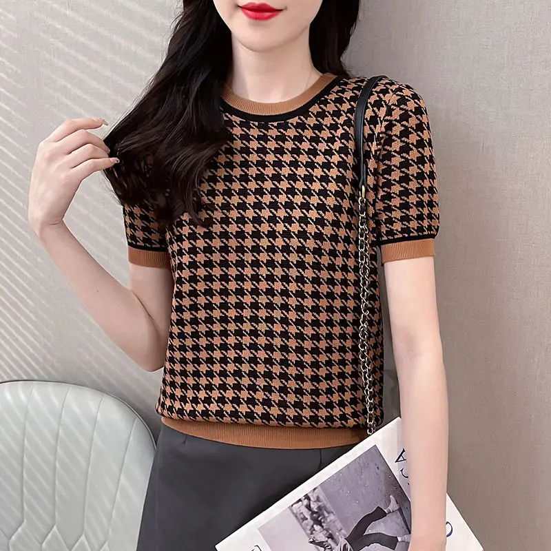 

Office Ladies Fashion Short Sleeve Knitted T-shirts Women Houndstooth Jacquard Top Y2K Clothes Summer Casual Slim Basic Pulovers