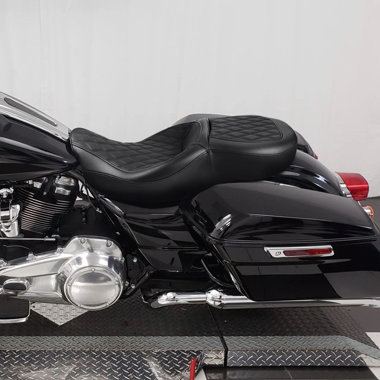 

ПАССАЖИРСКОЕ СИДЕНЬЕ водителя для Harley Touring Road King Street Glide Road скользящий Electra Glide 2009-2022 черный 2021 2020 18
